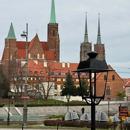 Idylla W Sercu Wroclawia Na Ostrowie Tumskim Wroclaw